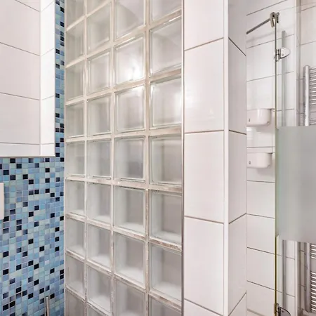 Apartament - 3 *