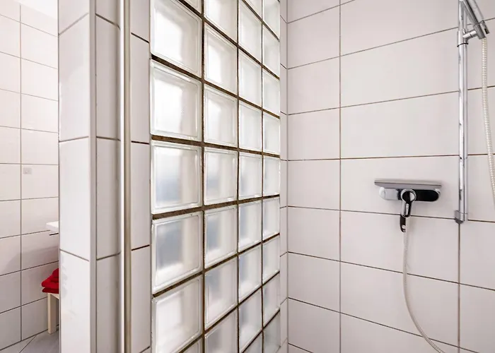 - 3 Appartement
